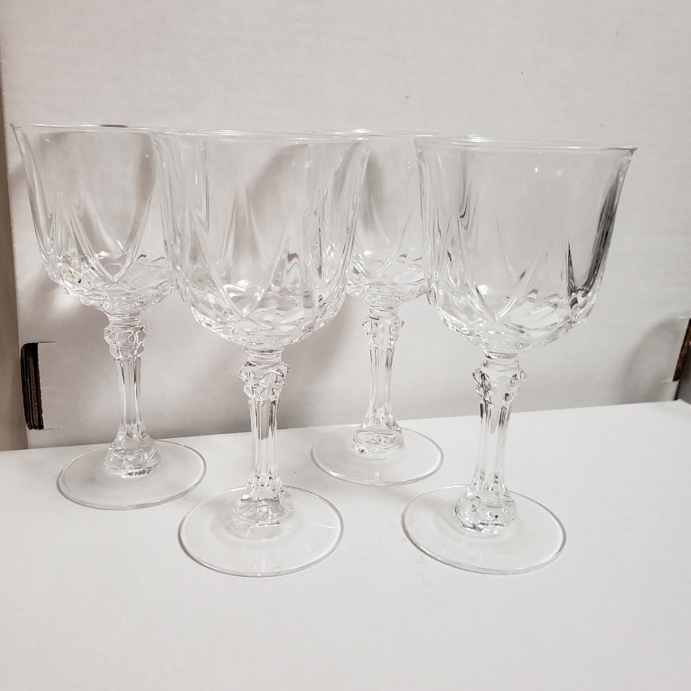 Longchamp wine glasses, Auteuil by Crystal D'arques-Durand X 4